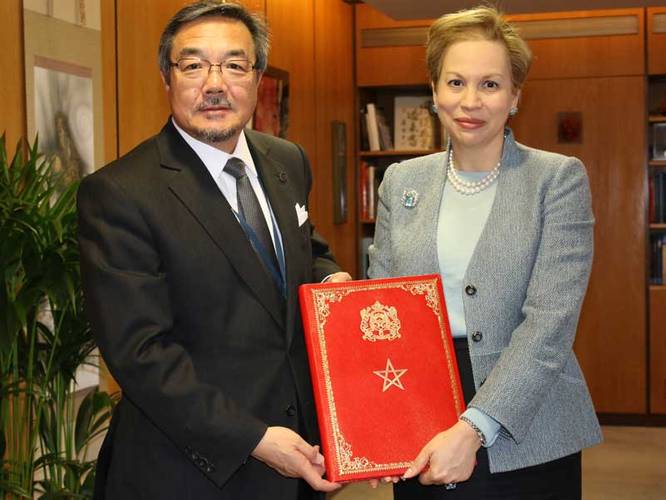 H.H. Princess Lalla Joumala Alaoui handed over Morocco’s instrument of ratification to IMO Secretary-General Koji Sekimizu (Photo: IMO)