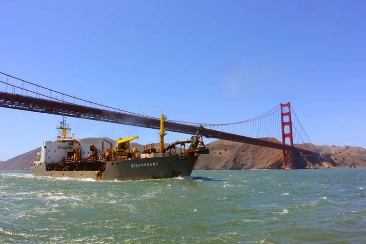 Hopper Dredge Stuyvesant.
Photo courtesy The Dutra Group