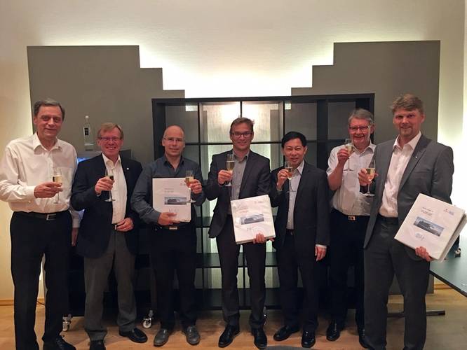 Jarmo Laakso, Managing Director MV Werften; Henrik Bacher, Senior Vice President, Marine & Offshore, Elomatic; Guido Schulte, Head of Project Design Department MV Werften; Patrik Rautaheimo, CEO Elomatic; Colin Au, Founding President and Chief Executive Genting Hong Kong; Vesa Hamarila, Sales Director Deltamarin; and Mika Laurilehto, Managing Director Deltamarin. (Photo: Genting Hong Kong)