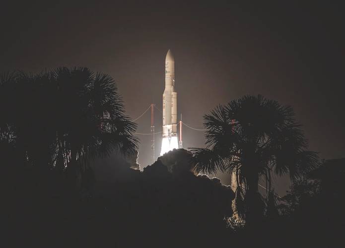 The launch of Intelsat EpicNG 29e in January 2016. This is the first of the Intelsat EpicNG class satellites. (Credit: Intelsat)