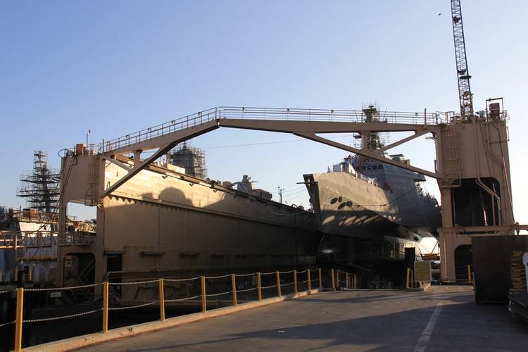 LCS12 in drydock. Photos: BAE Systems/Maria McGregor