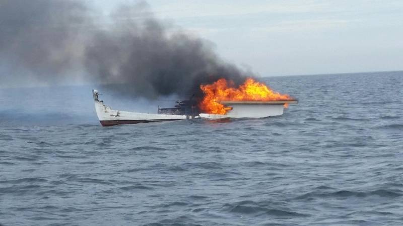 Lobster boat Dawn Breaker ablaze near Ipswich, Mass. (Photo: U.S. Coast Guard)