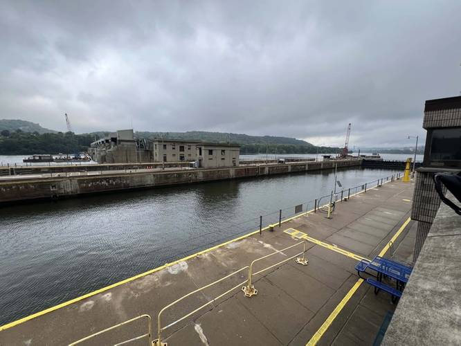 The Montgomery Lock on the Upper Ohio River outside of Pittsburgh.
Copyright Greg Trauthwein