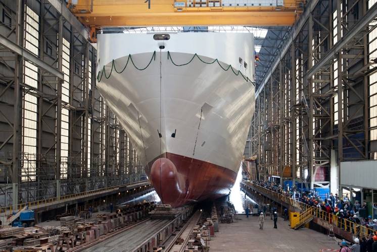 “MV Tennor Ocean” is being launched in the large shipbuilding hall at Flensburger Schiffbau-Gesellschaft. Photo: Marianne Lins/FSG