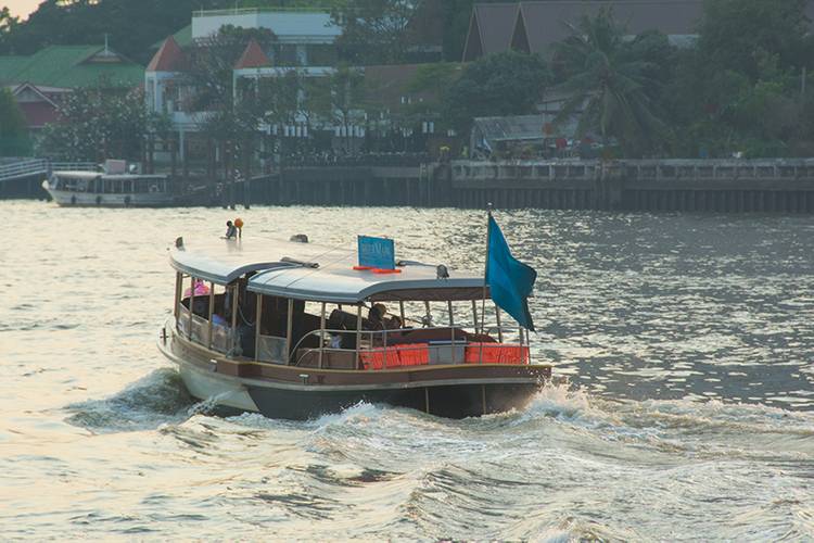 Newly-built tourist transfer boat, named Supapan #4, is 16- by 3.5-meters, built Sorpitaksin Shipyard in Ayutthya and powered by Cummins 6BTA-M 150-HP. Teak bright works and takien planking with teng frames. (Photo: Haig-Brown/Cummins)