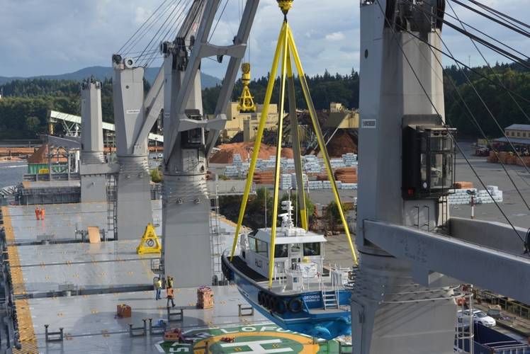 Pilot Boat on Deck of Star Lofoten with Ship Raven