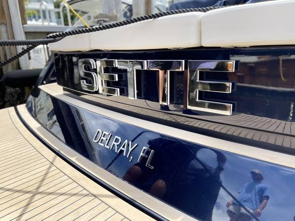From precision-cut stainless-steel 3D lettering to cutting-edge LED & fiber-optic backlighting, Yacht Signs crafts bespoke, regulation-compliant nameplates that elevate your vessel’s prestige and visibility—by day or by night.