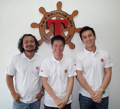 Left to right: Hussain Shah, Lee Hiok Liang and Alex Ang Yew Boon