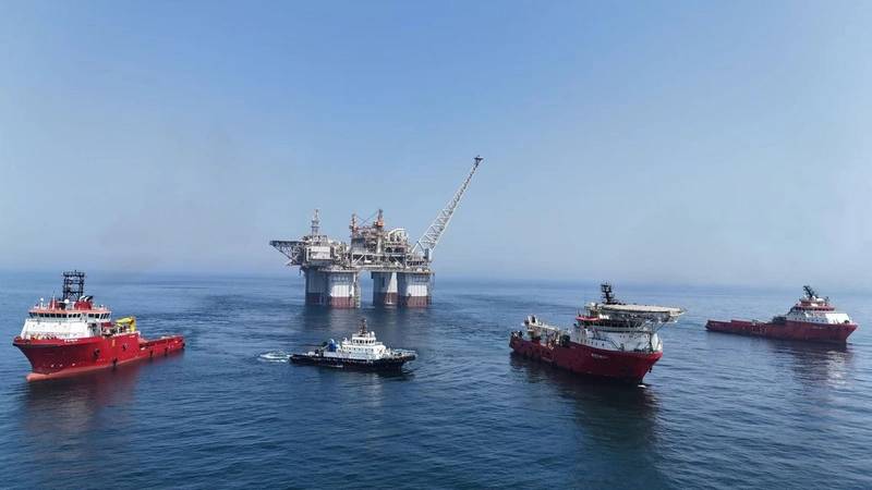 Scarborough FPU floatover operation (Credit Woodside Energy)
