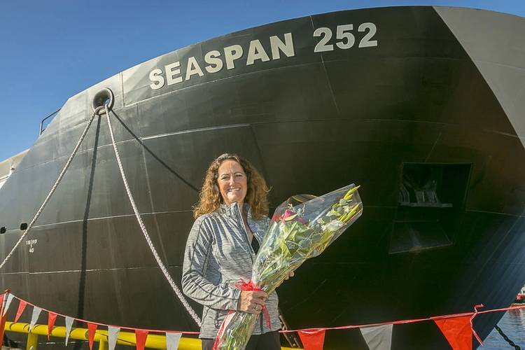 Seaspan 252 Sponsor Linda Peters (Photo: Seaspan)