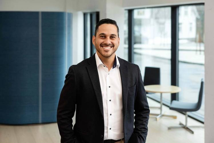 "A service level agreement is first and foremost a long-term partnership. It allows us to work side by side with our customers, building trust and ensuring predictable operations so they can focus on safe and efficient performance," said Francisco Lima, VP Retrofit & Service in Vard Electro.
Image courtesy Vard