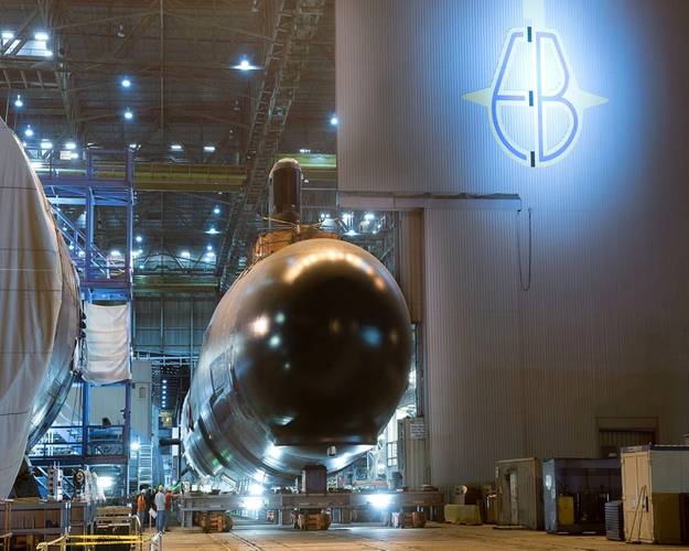 Submarine Illinois moves out of Electric Boat's main production facility on July 24, 2015, in preparation for float off. (Photo: General Dynamics Electric Boat)