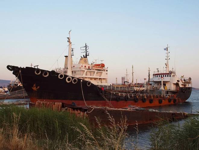 The Greek coastguard discovered a record two-tonne haul of drugs, mainly heroin, aboard a small tanker called Noor One in 2014 (Photo: Greek Coastguard)