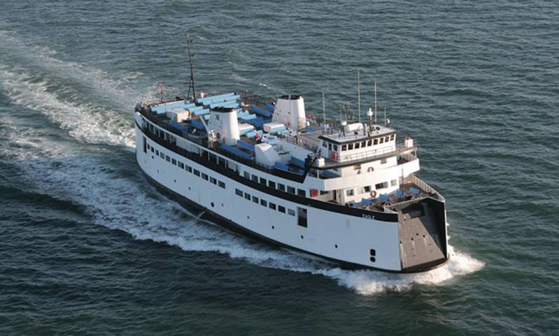The Steamship Authority’s M/V Eagle ferry serves the Hyannis to Nantucket route.