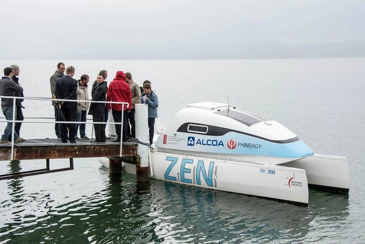 The vessel - Hydroxy 3000 - is a typical electrical lake vessel for private use by consumers. Together with Heig University, this vessel has been adapted to the new aluminum-air battery technology.