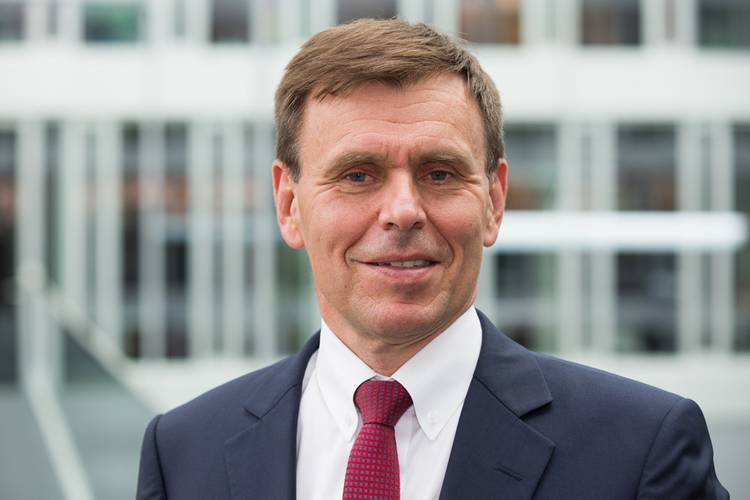 “In theory, all programmable components may be exposed to cyber threats, be it machinery, navigation or communication systems.”   Tor E. Svensen,  CEO, Maritime, DNV GL (Photo: Nina Rangøy)