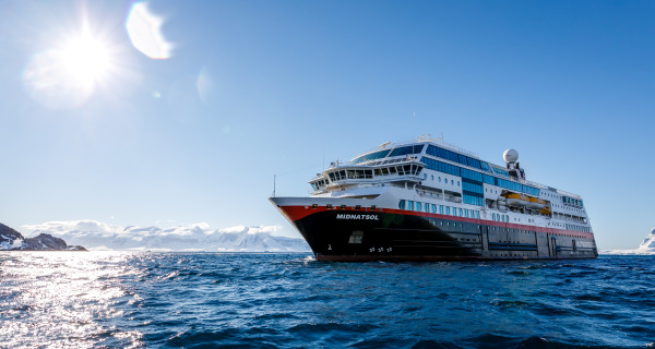 BATTERY POWERED: Hurtigruten is converting three more ships to become hybrid-powered. Photo: MAXIMILIAN SCHWARTZ/Hurtigruten