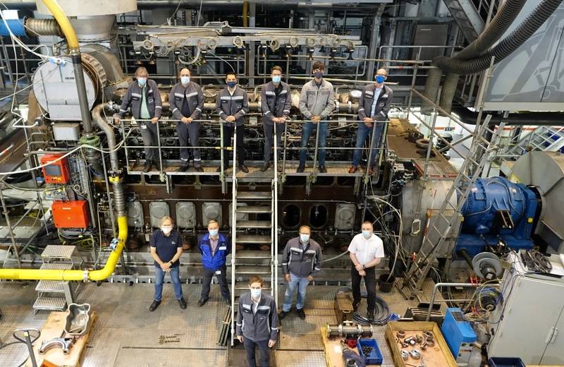 Picture of test personnel at the MAN